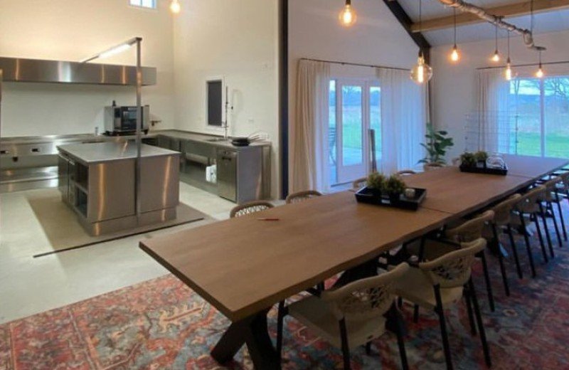 Nieuw:  Thuis (bij De kleine Westrik)